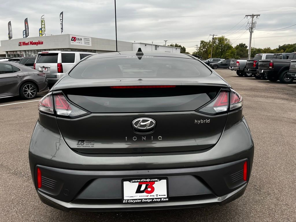 Used 2022 Hyundai Ioniq SEL image 6