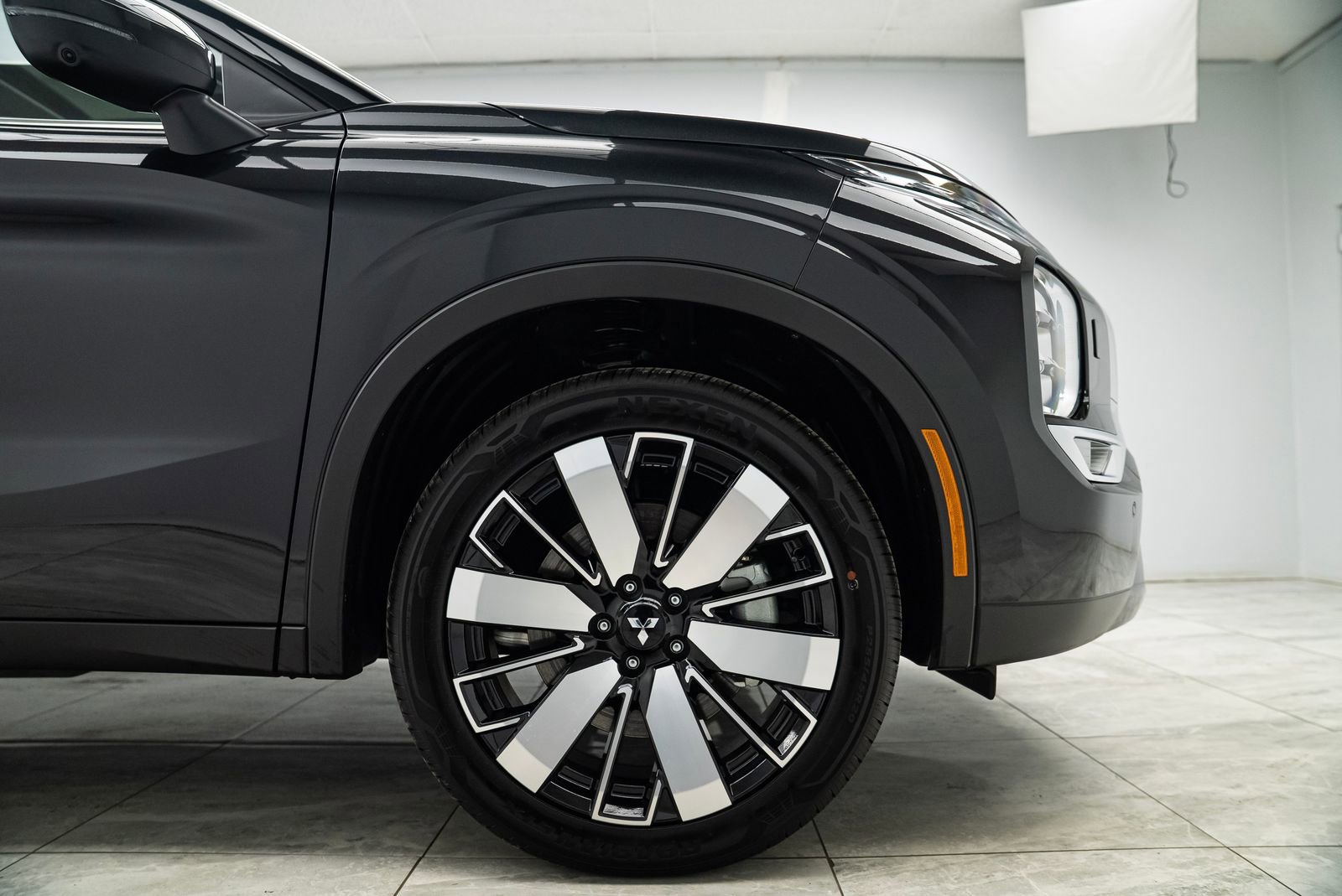 New 2026 Mitsubishi Outlander SE image 26