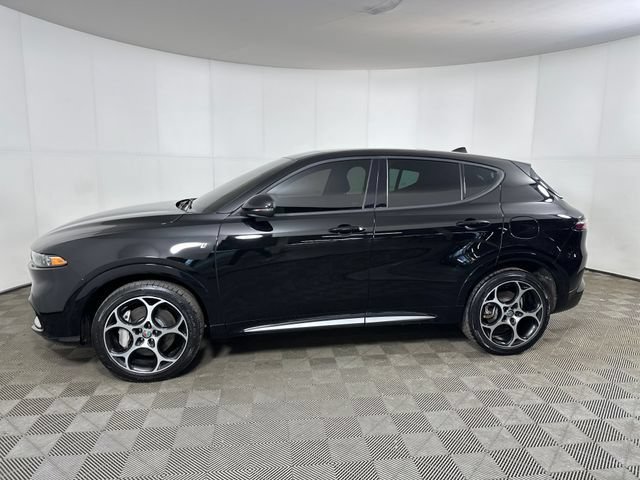 Used 2024 Alfa Romeo Tonale Ti AWD/4WD image 8