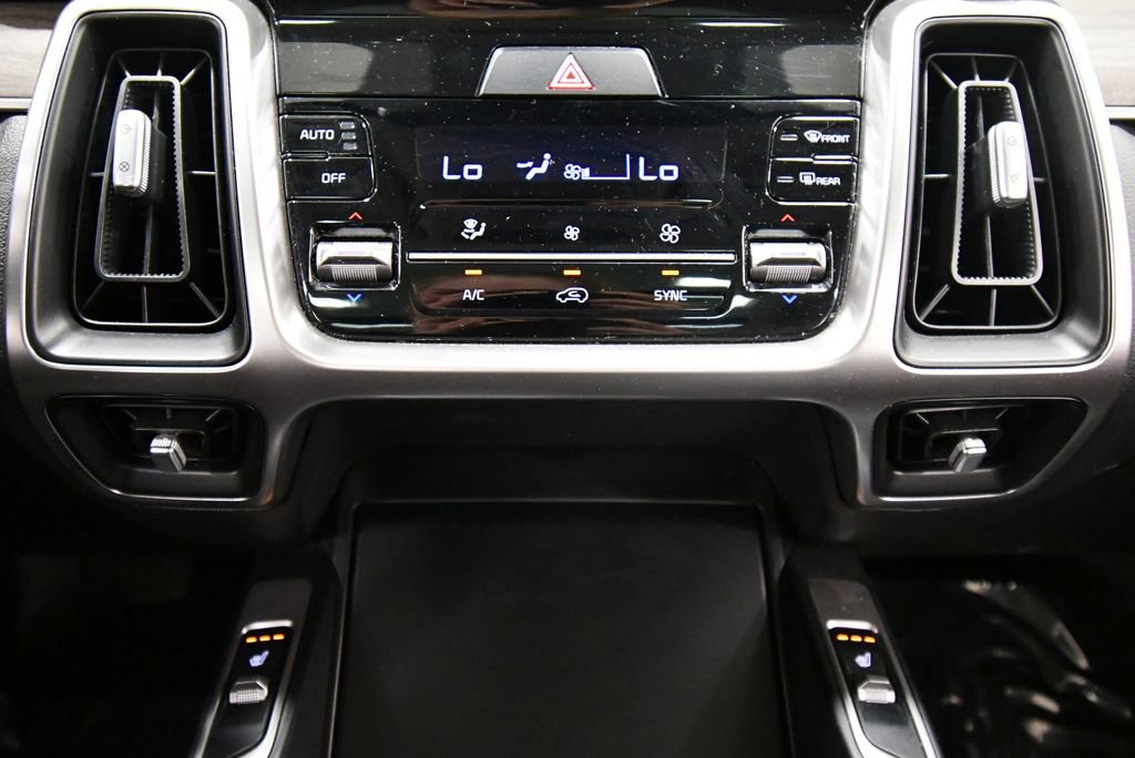 Certified 2022 Kia Sorento X-Line EX AWD/4WD image 27