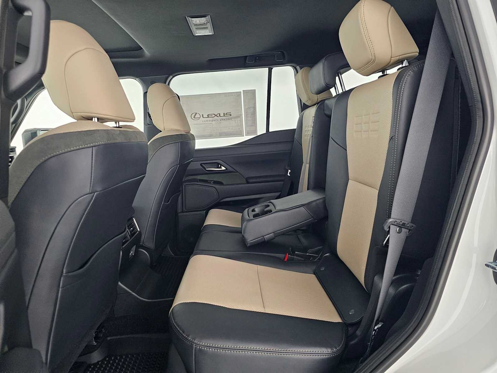 New 2026 Lexus GX 550 AWD/4WD image 16
