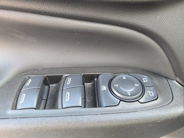 Used 2024 Chevrolet Equinox LT image 27