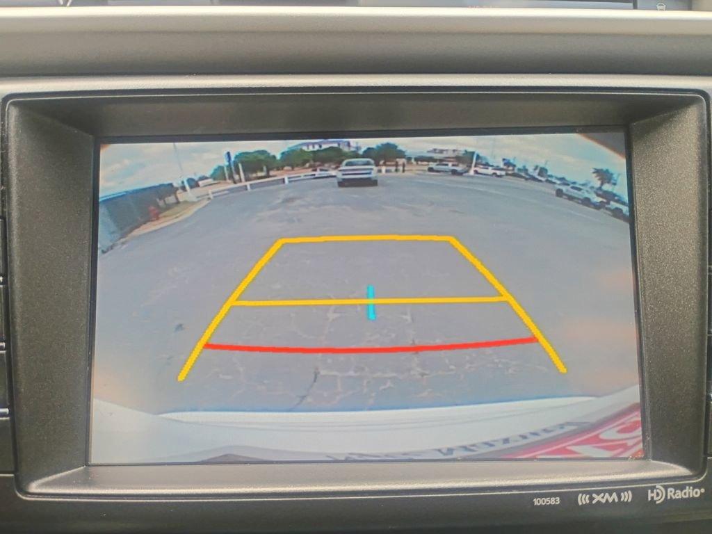 Used 2016 Toyota RAV4 Limited image 9