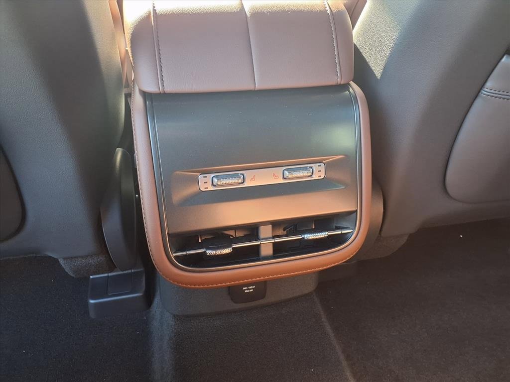 New 2026 Lincoln Nautilus Reserve image 10