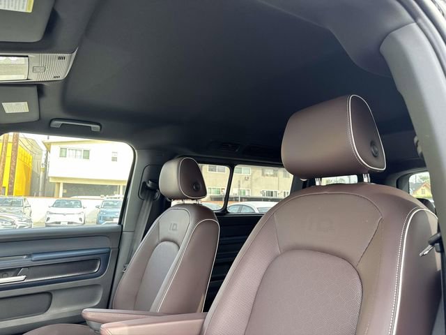 New 2025 Volkswagen ID. Buzz Pro S image 14