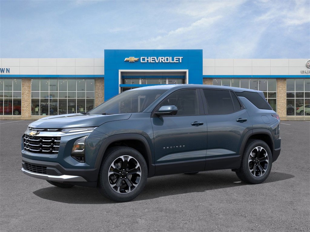 New 2026 Chevrolet Equinox LT w/ Convenience Package II image 2