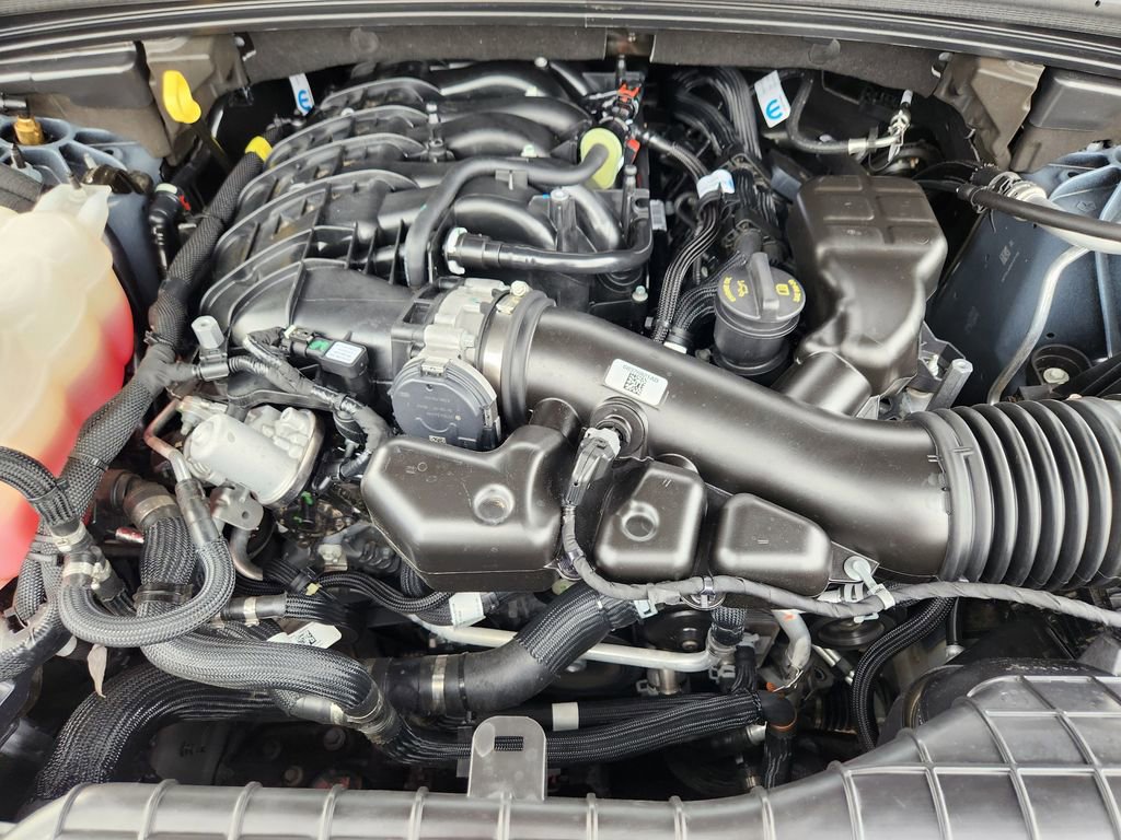 Used 2025 Jeep Grand Cherokee L Summit image 31