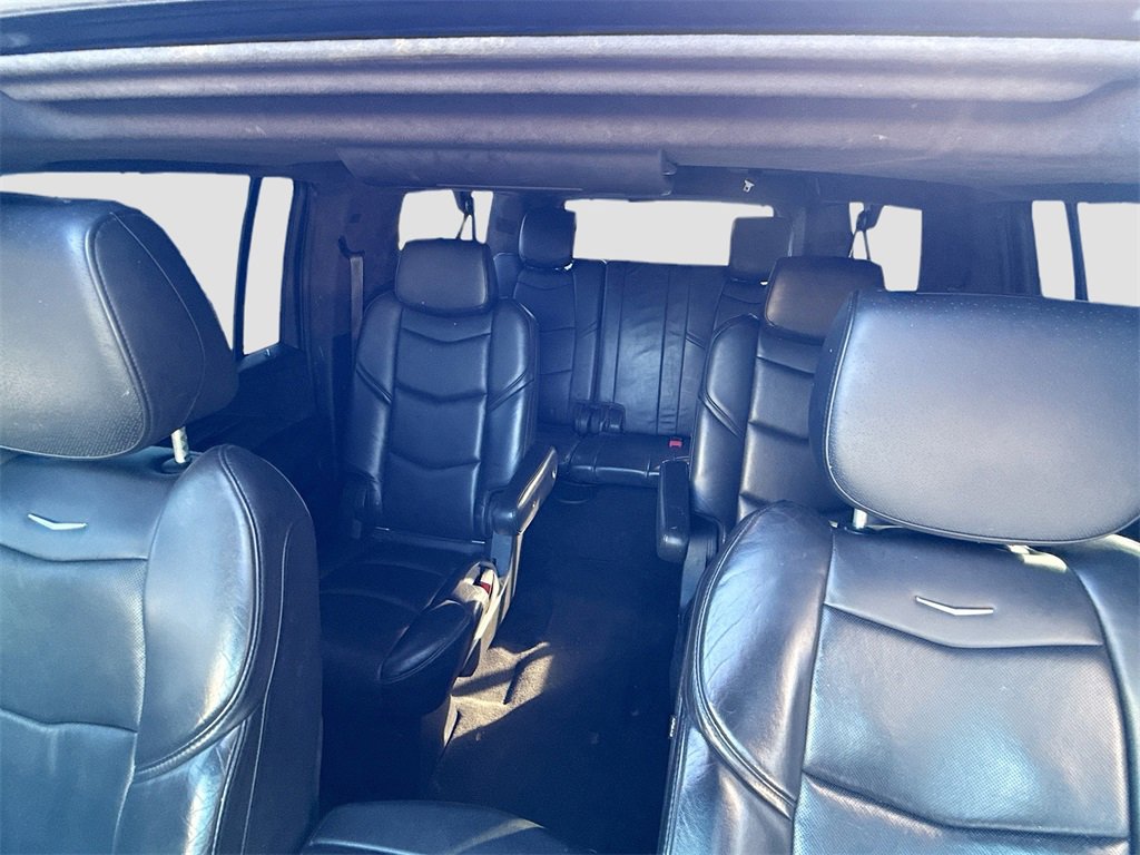 Used 2018 Cadillac Escalade ESV Platinum image 23
