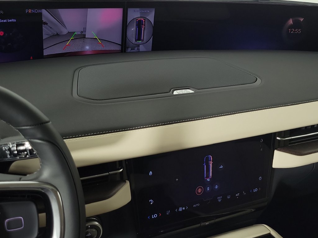 New 2027 Lincoln Navigator L Reserve w/ Jet Appearance Package RWD image 29