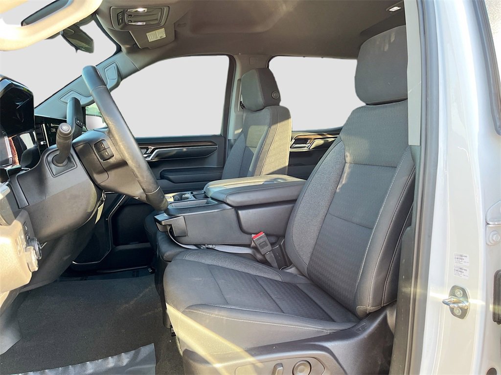 Used 2024 Chevrolet Silverado 1500 RST image 18
