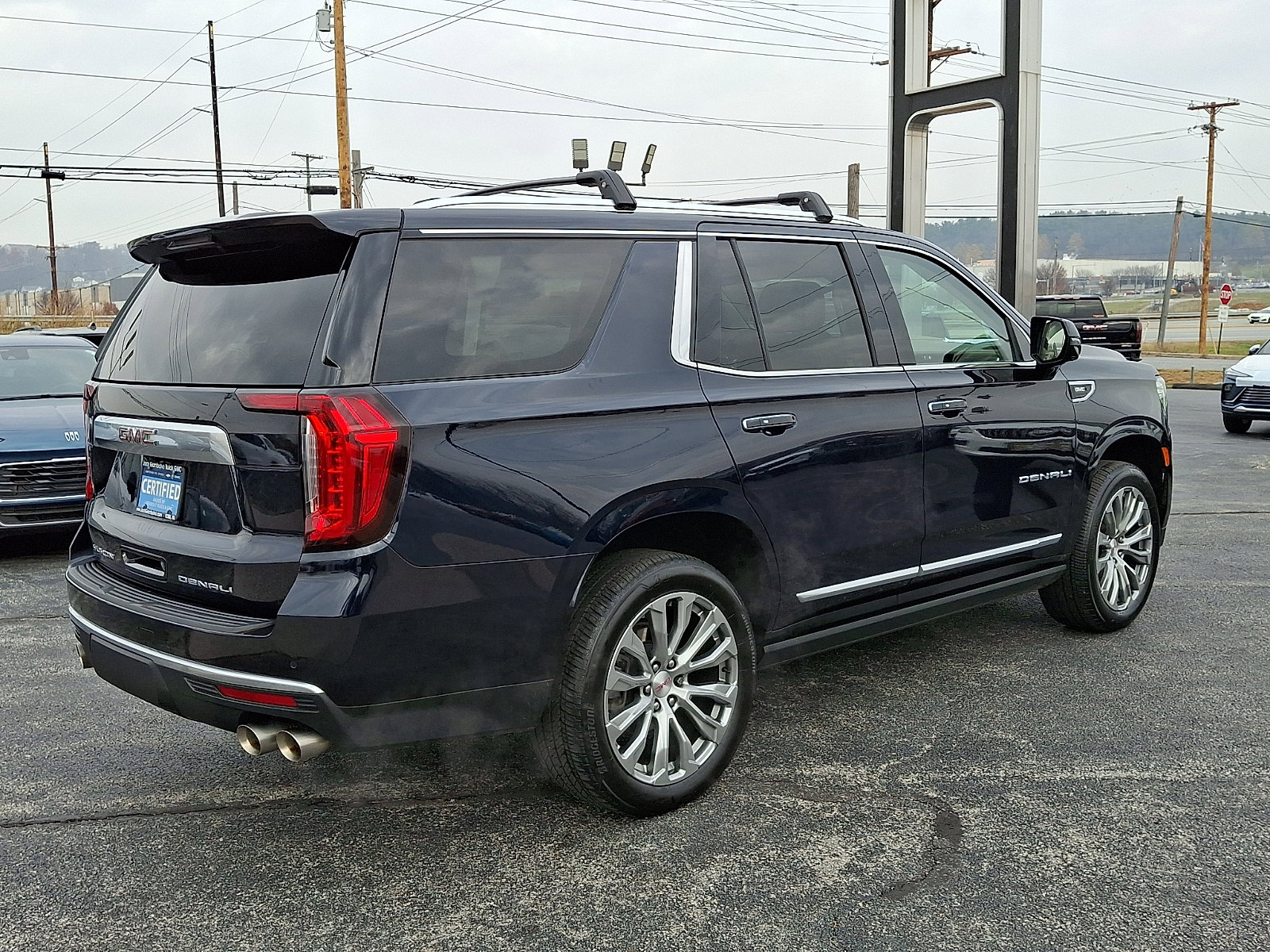 Certified 2022 GMC Yukon Denali w/ Denali Premium Package image 7
