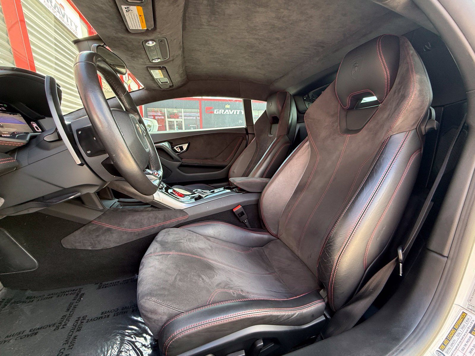 Used 2015 Lamborghini Huracan LP 610-4 AWD/4WD image 24