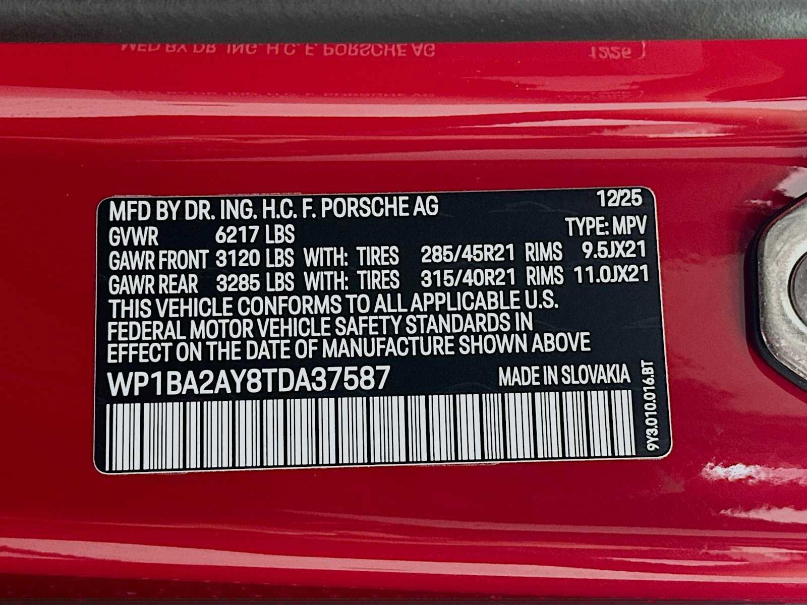 New 2026 Porsche Cayenne Coupe image 34