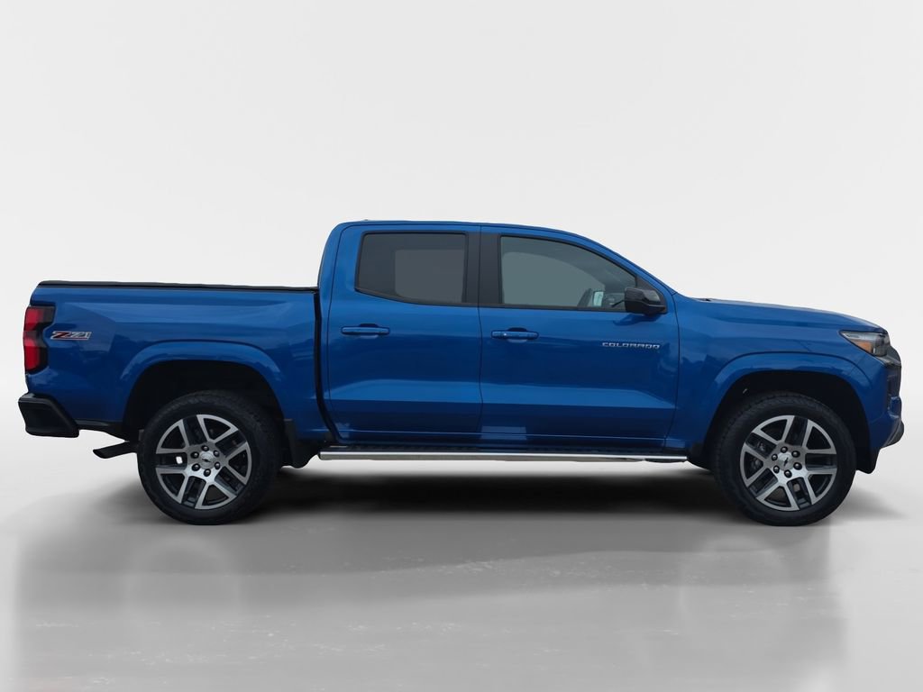 Used 2023 Chevrolet Colorado Z71 w/ Advanced Trailering Package AWD/4WD image 7