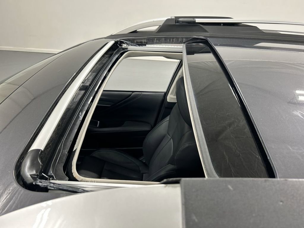 Used 2024 Subaru Outback Touring XT w/ Popular Package #2 image 20