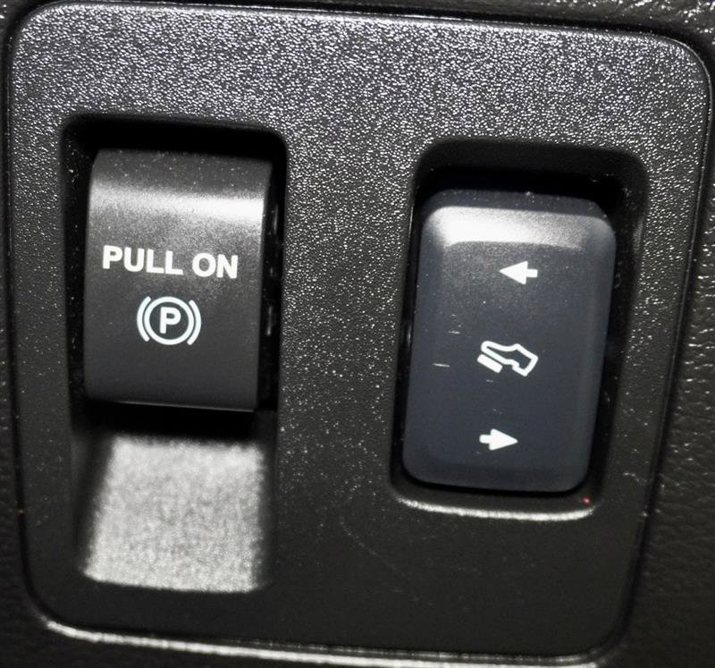 Used 2018 Ford Expedition XLT w/ Equipment Group 201A image 35