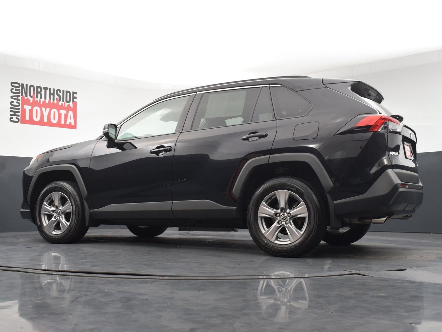 Used 2023 Toyota RAV4 XLE w/ Convenience Package AWD/4WD image 28
