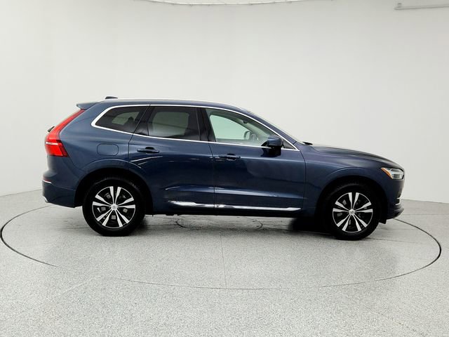 Used 2021 Volvo XC60 T8 Inscription Expression image 4