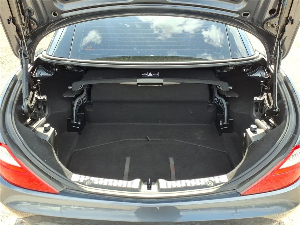Used 2012 Mercedes-Benz SLK 350 image 15