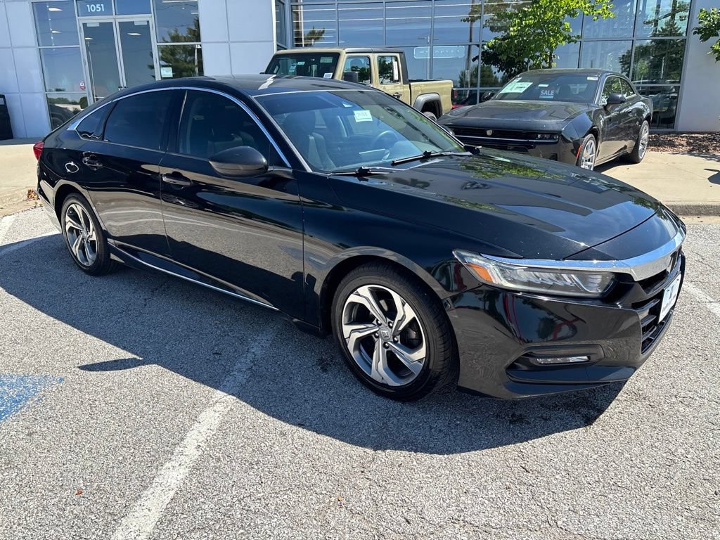 Used 2018 Honda Accord EX image 33