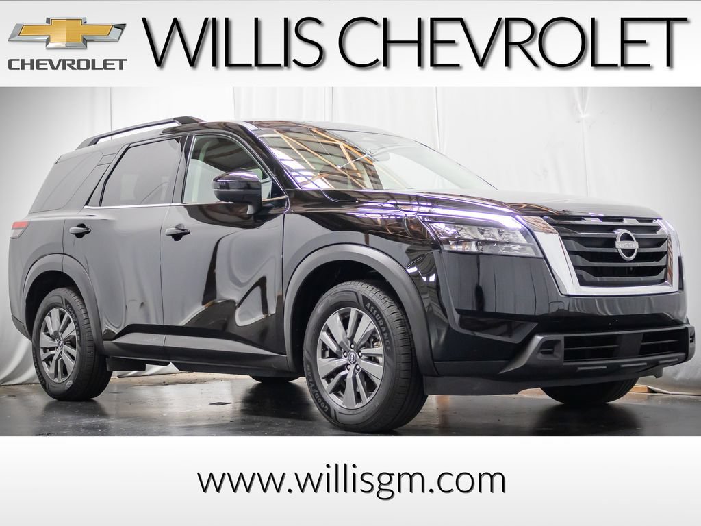 Used 2024 Nissan Pathfinder SV AWD/4WD image 1