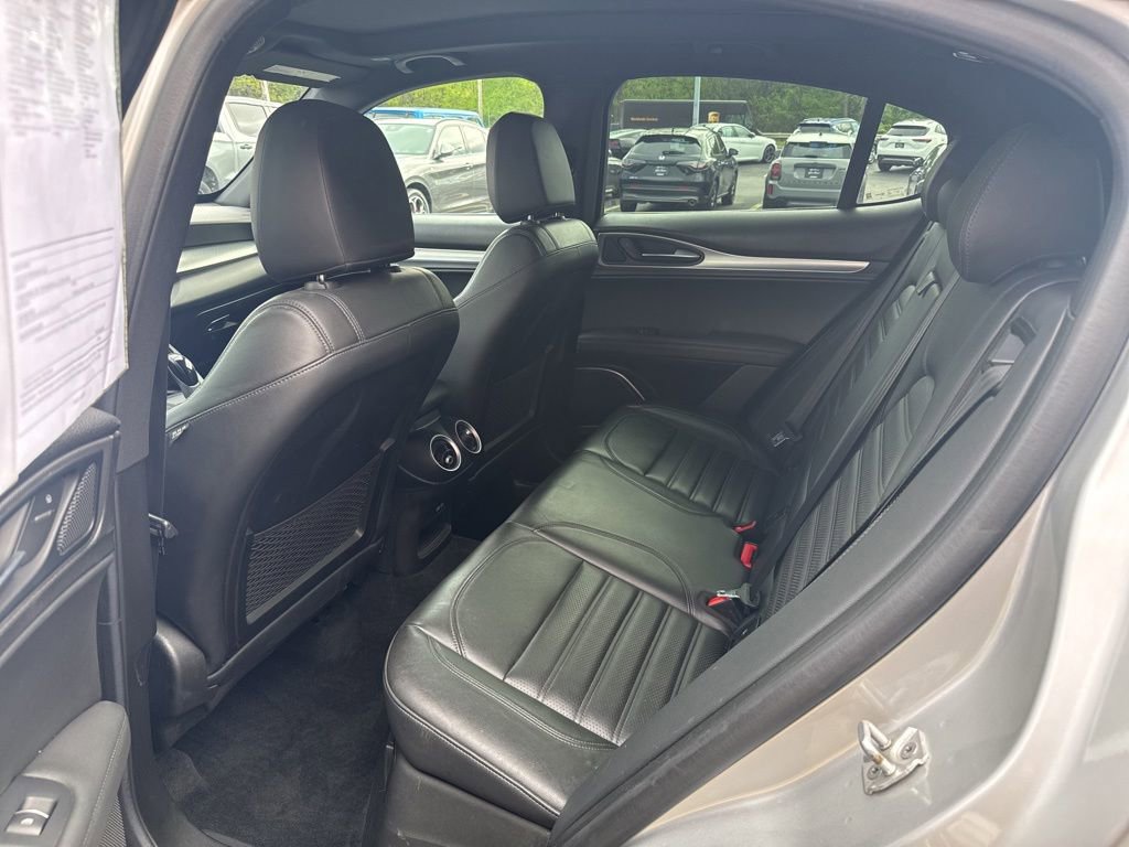 Used 2018 Alfa Romeo Stelvio Ti Sport AWD/4WD image 45