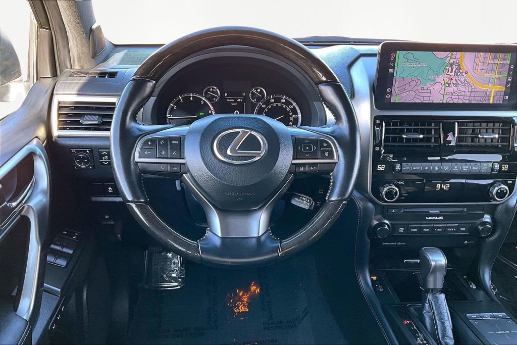 Used 2023 Lexus GX 460 Premium image 10