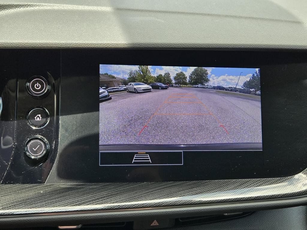 Used 2022 Buick Envision Preferred w/ Sport Touring Package FWD image 25