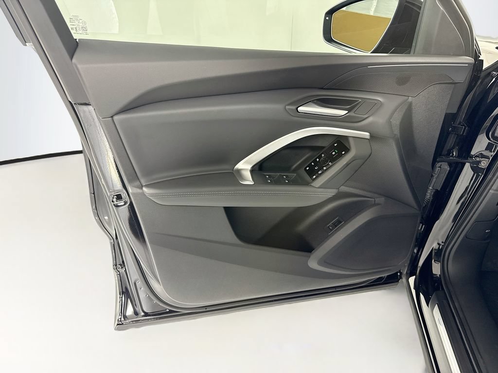 New 2026 Audi Q5 Premium AWD/4WD image 25