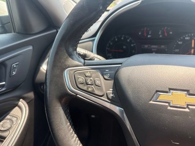 Used 2022 Chevrolet Malibu LT w/ Leather Package FWD image 11