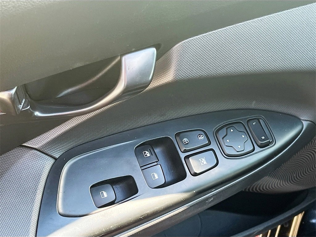 Used 2019 Hyundai Veloster N N w/ Performance Package image 17