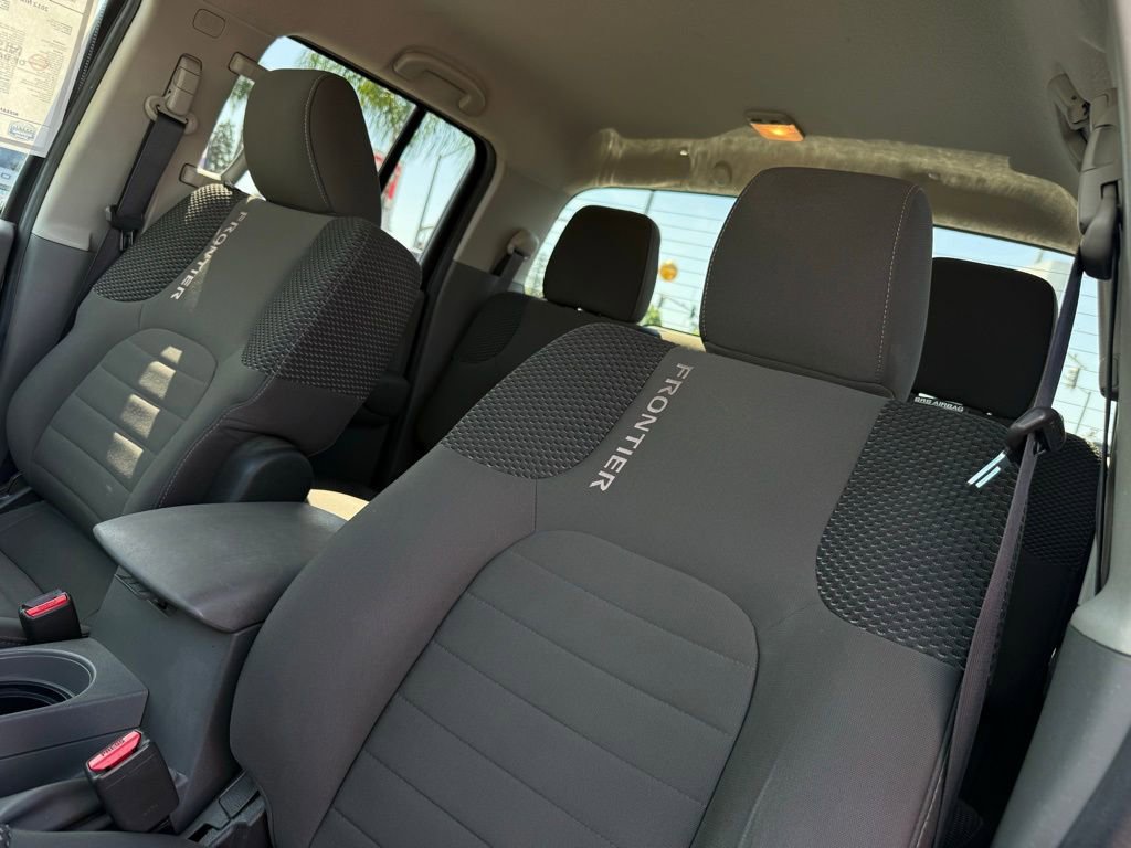 Used 2012 Nissan Frontier SV w/ Sport Appearance Pkg image 14