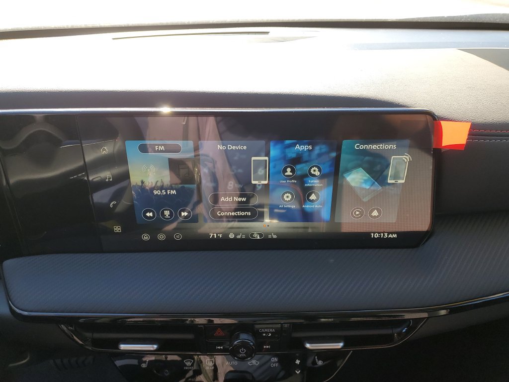 New 2027 Nissan Kicks SR w/ SR Premium Package FWD image 29