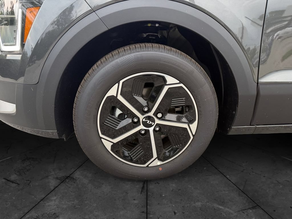 New 2026 Kia Niro EX FWD image 14