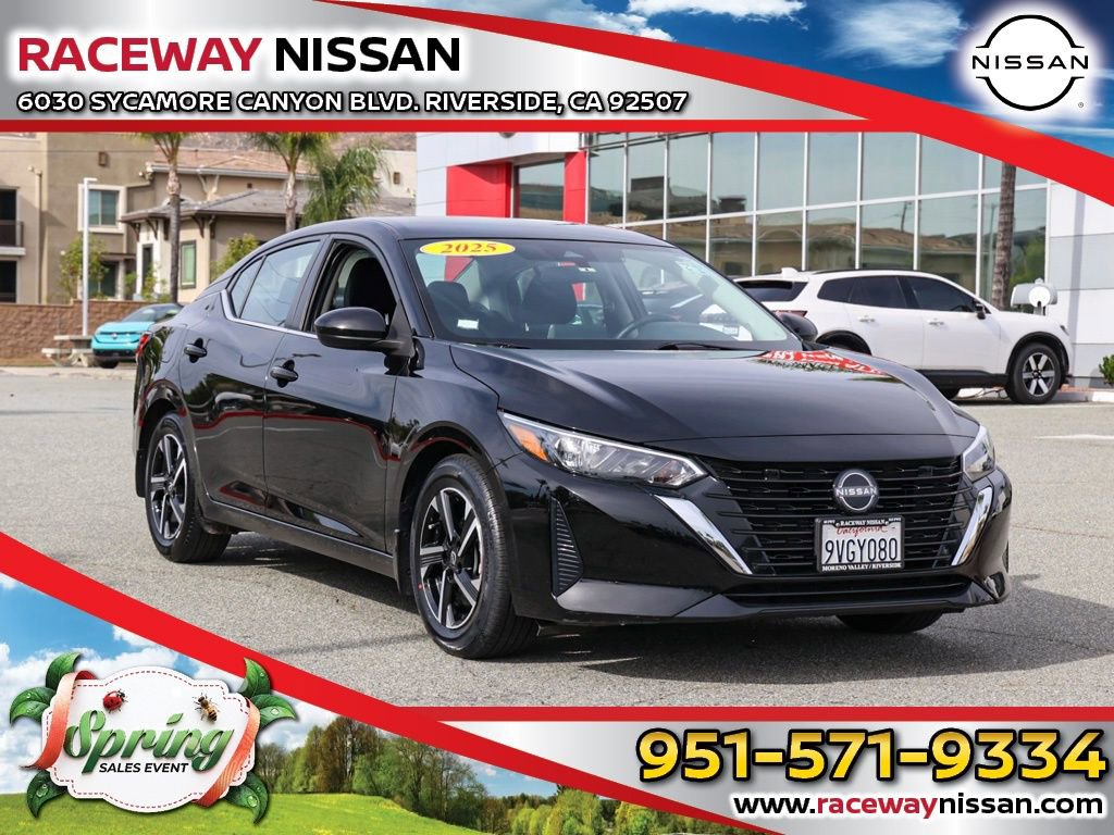 Used 2025 Nissan Sentra SV image 1