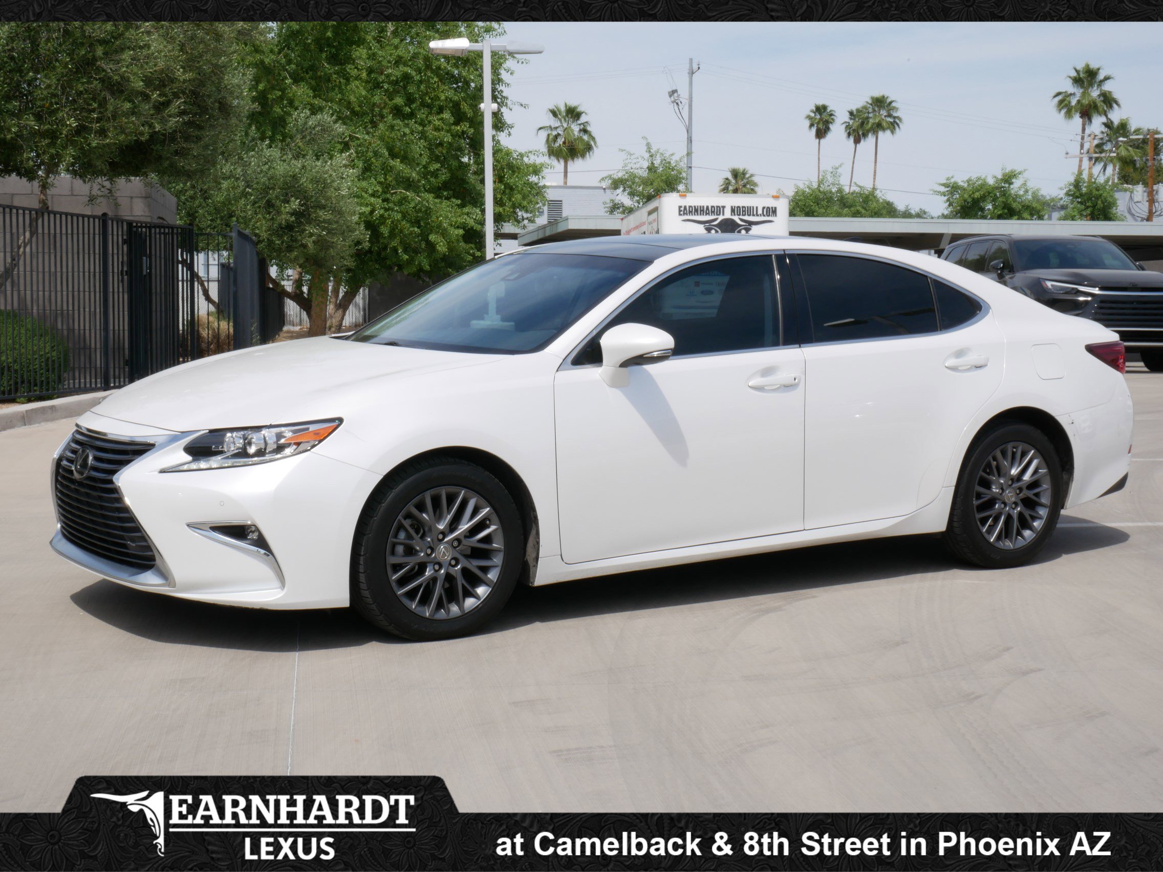 Used 2018 Lexus ES 350 w/ Navigation System Package image 1