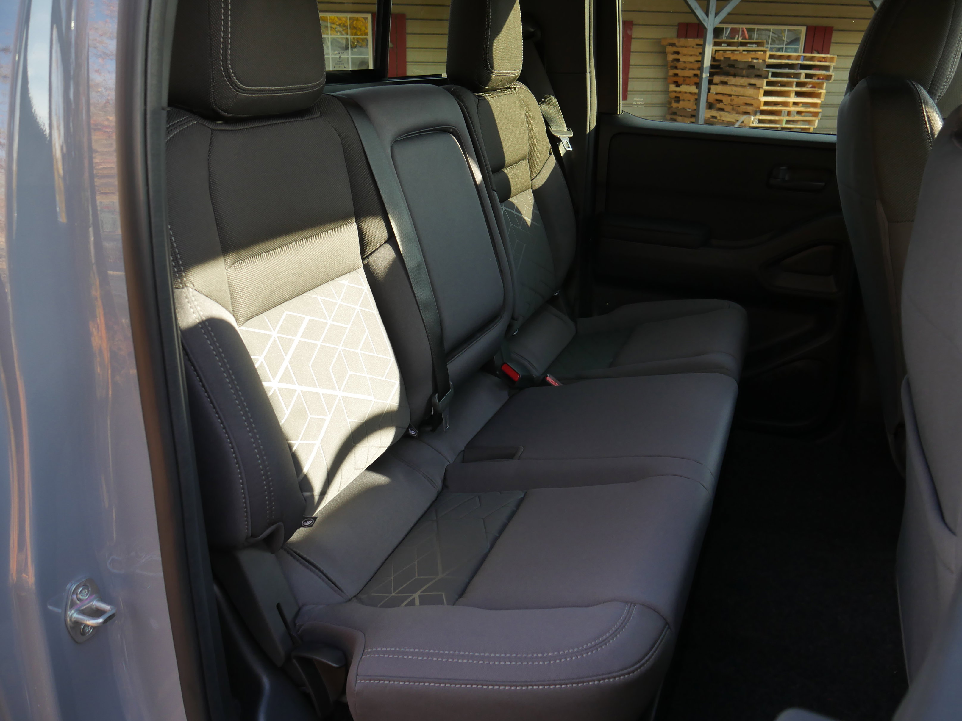 New 2026 Nissan Frontier SV w/ SV Convenience Package AWD/4WD image 28