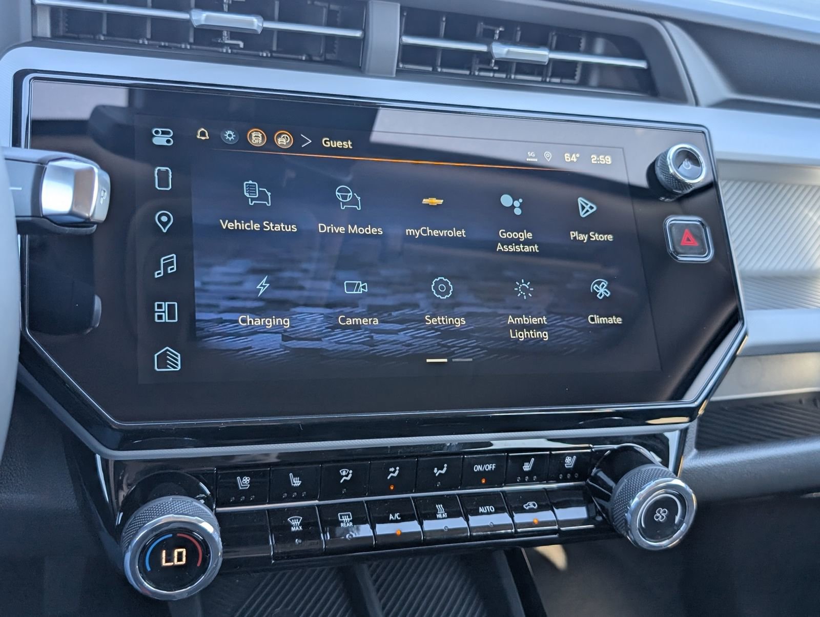 New 2027 Chevrolet Bolt RS w/ Technology Package image 13
