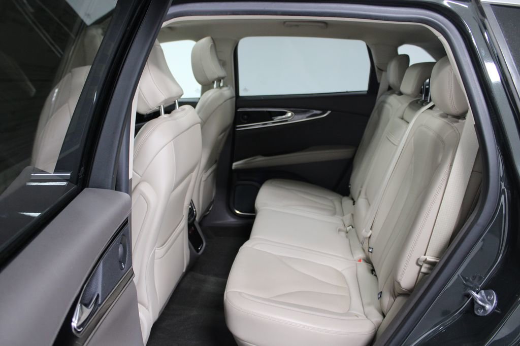 Used 2023 Lincoln Nautilus Reserve w/ Equipment Group 201A image 27