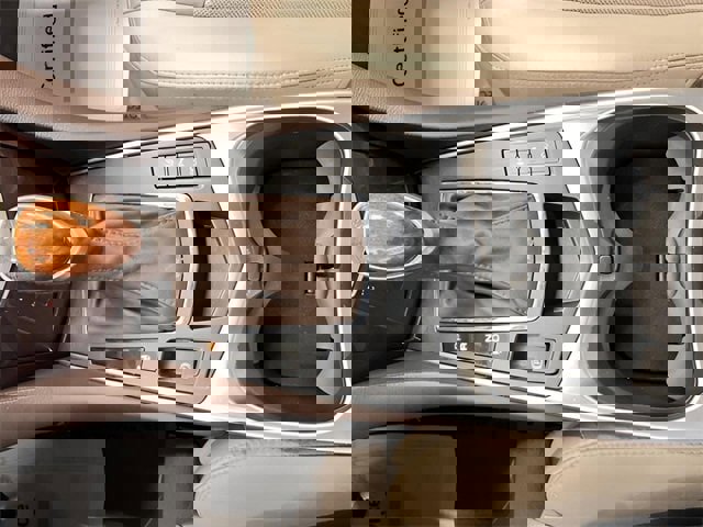 Used 2015 Cadillac SRX Performance w/ Driver Awareness Package image 29