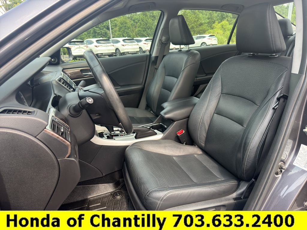 Used 2017 Honda Accord EX-L image 24