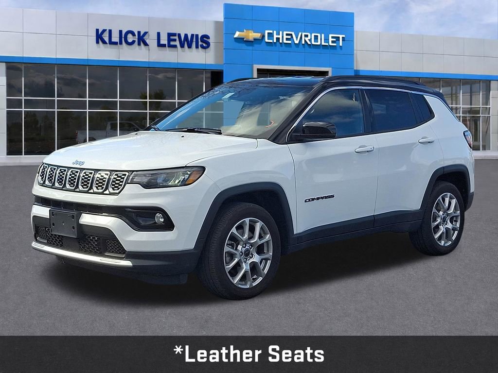 Used 2025 Jeep Compass Limited image 3