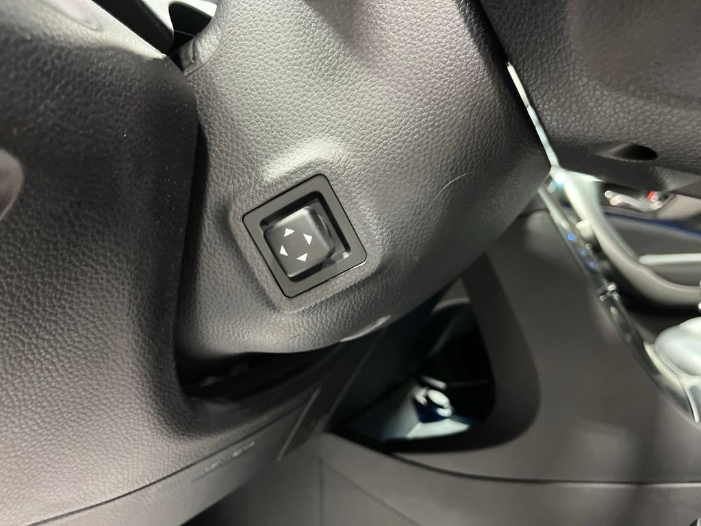 Used 2013 Hyundai Azera w/ Technology Pkg FWD image 18