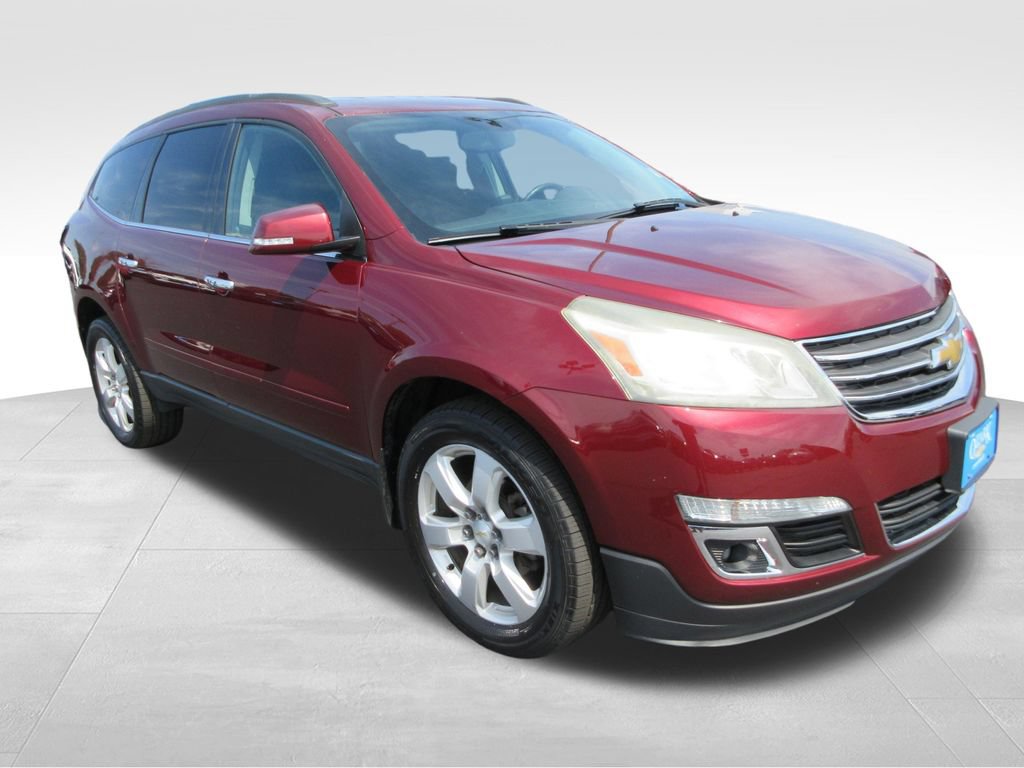 Used 2017 Chevrolet Traverse LT w/ Style and Technology Package FWD image 7