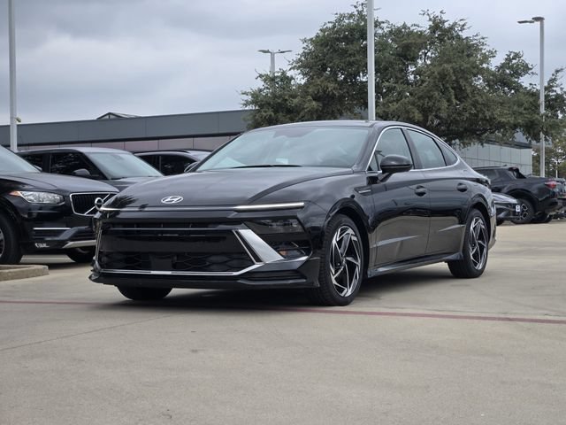 Certified 2026 Hyundai Sonata SEL AWD/4WD image 2