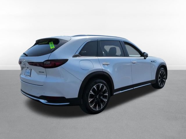 Used 2024 MAZDA CX-90 Plug-In Hybrid w/ Premium Pkg image 4
