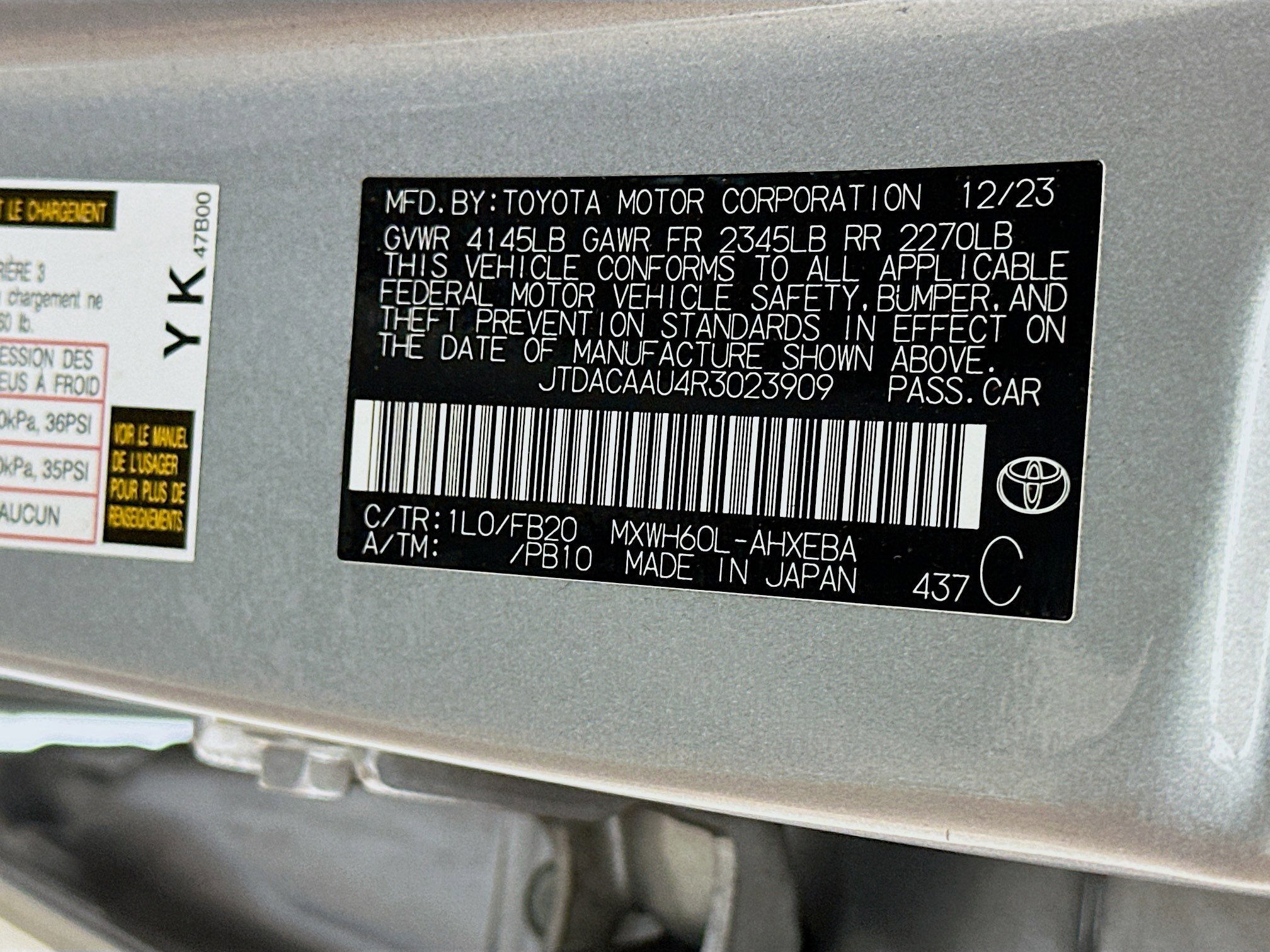 Used 2024 Toyota Prius LE image 12