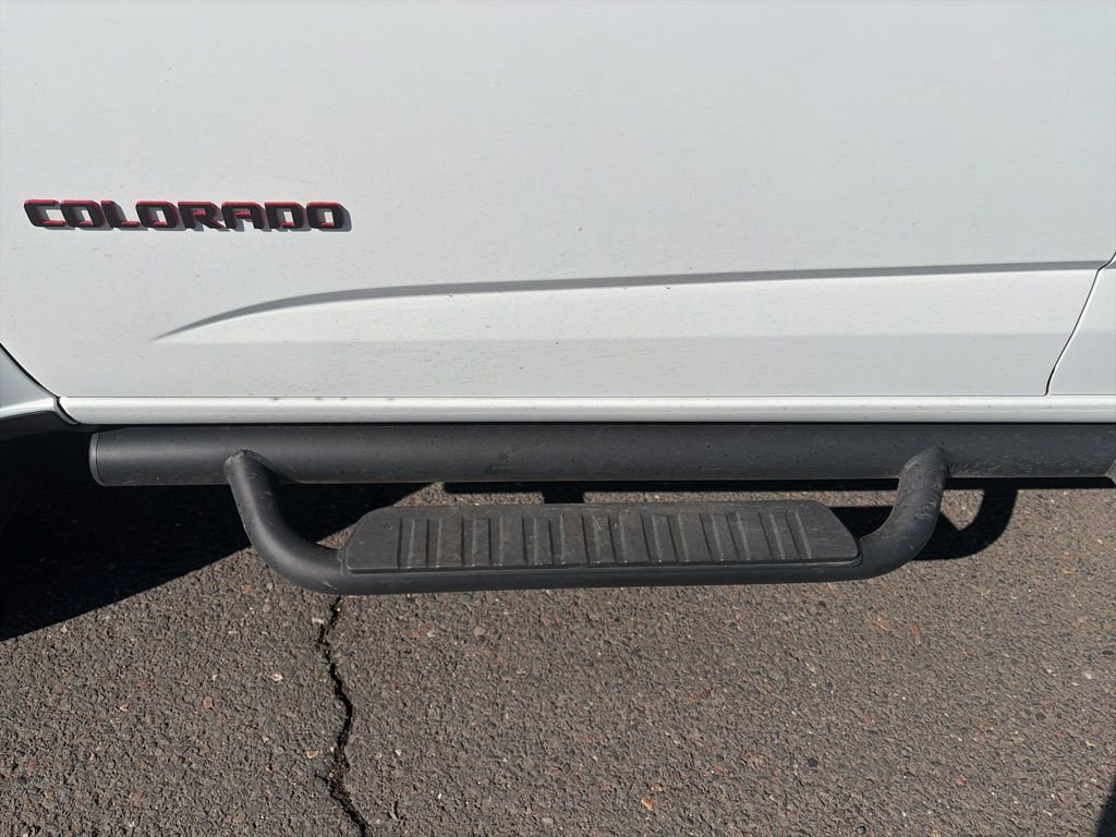 Certified 2022 Chevrolet Colorado LT w/ Redline Special Edition AWD/4WD image 11