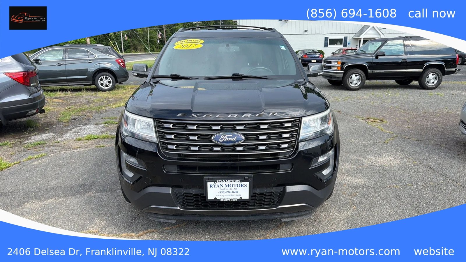 Used 2017 Ford Explorer XLT w/ XLT Appearance Package AWD/4WD image 2