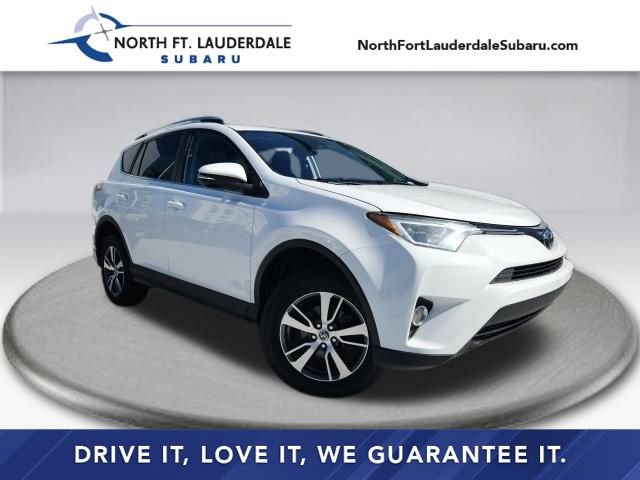 Used 2018 Toyota RAV4 XLE image 1